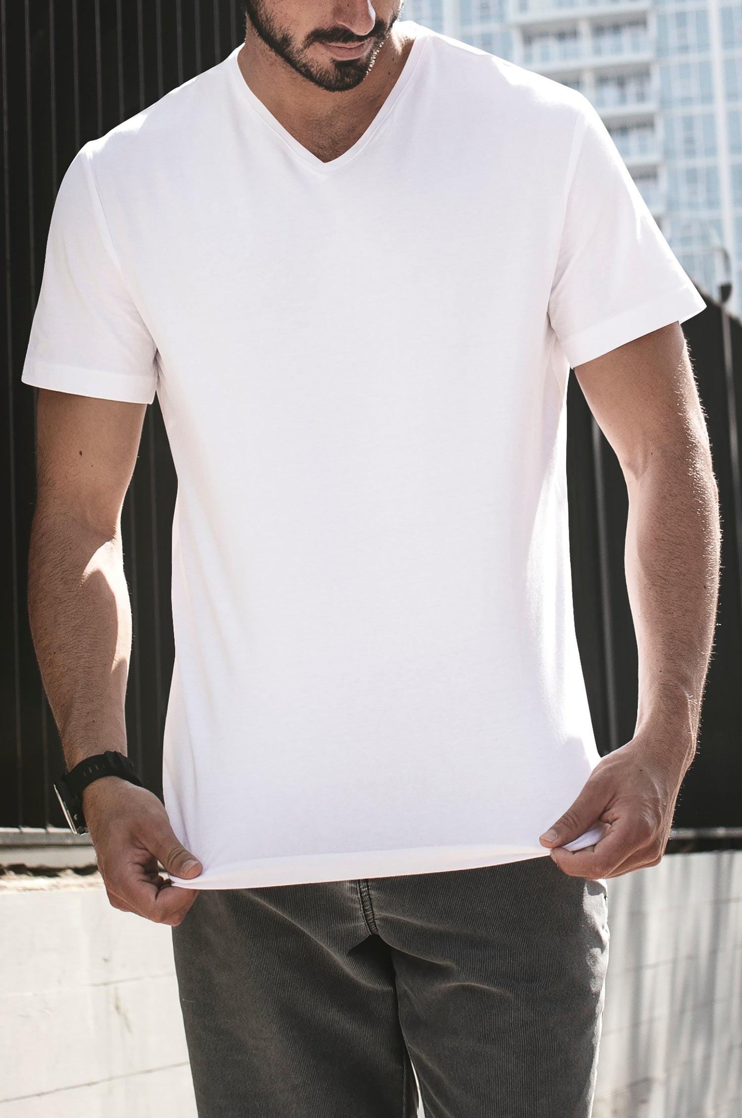V Neck T-Shirt |